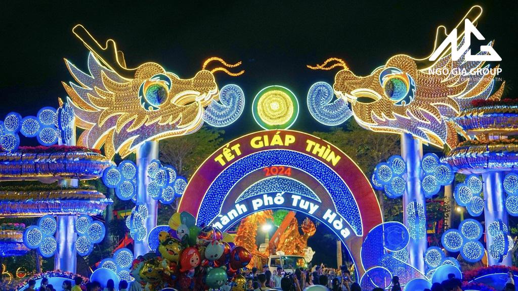Hơn 100.000 lượt khách du lịch tới Phú Yên trong dịp Tết Giáp Thìn